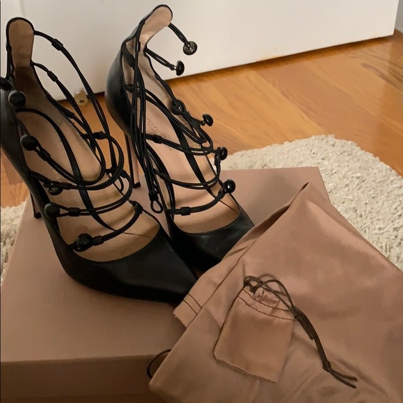 Gianvito Rossi Marquis Vitelli Black 